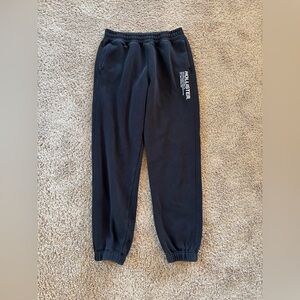 Black Hollister Men’s Sweatpants Joggers.  Size Small.